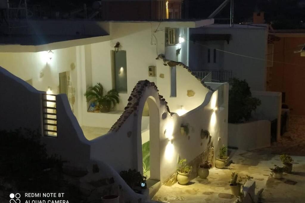 Sonia'S Luxury Apartment With Jacuzzi Καμηλάρι Εξωτερικό φωτογραφία